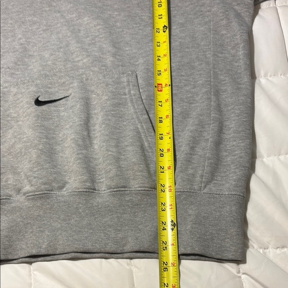 Nike Vintage 90s Nike Center
Swoosh Gray Pullover Hoodie Medium - Picture 5 of 9